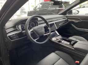 Audi A8 2025