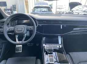 Audi Q8 2025