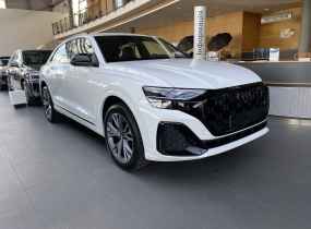 Audi Q8 2025