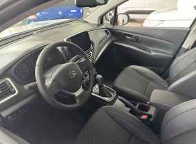 SUZUKI S-Cross 1.4L 2WD GLX AT