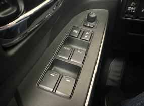 SUZUKI S-Cross 1.4L 2WD GLX AT