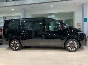 Hyundai Staria 2.2 CRDi 7-Top Bronze 8AT 4WD