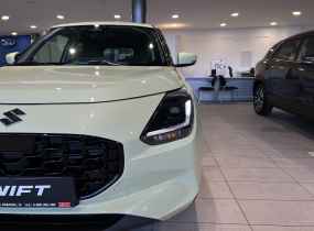 Suzuki SWIFT 1.2L 2WD CVT GLX