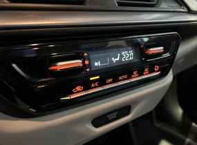 Suzuki SWIFT 1.2L 2WD CVT GLX