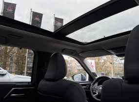 MITSUBISHI Outlander 2.5 CVT Ultimate