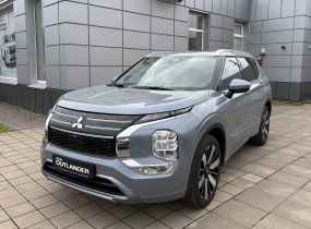 MITSUBISHI Outlander 2.5 CVT Ultimate