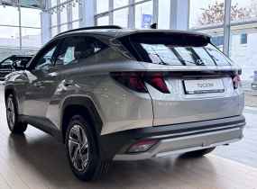 Hyundai Tucson NX4 PE 2.0 Express 2WD