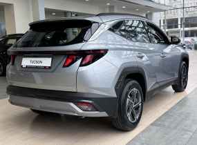 Hyundai Tucson NX4 PE 2.0 Express 2WD
