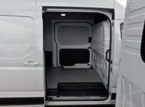 MAXUS eDELIVER 9
