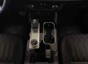 MITSUBISHI Outlander 2.5 CVT Ultimate