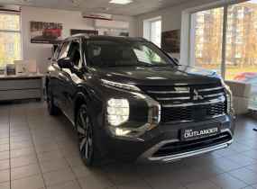 MITSUBISHI Outlander 2.5 CVT Ultimate