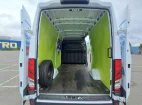 Грузовий фургон IVECO DAILY 35S14G б/в на метані