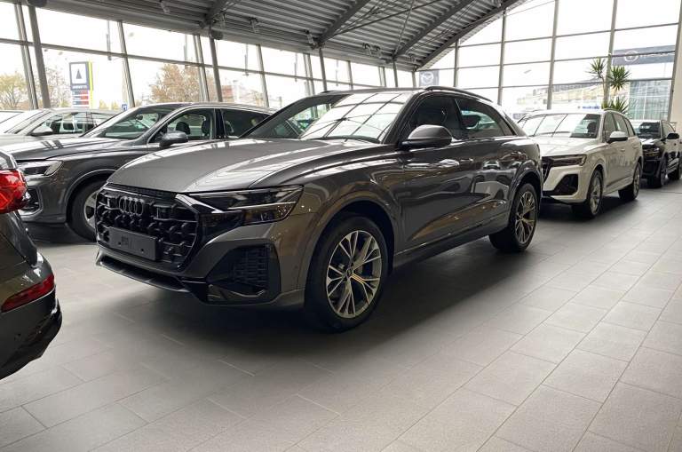 Audi Q8 2025