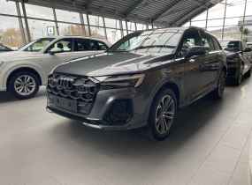 Audi Q7 2025