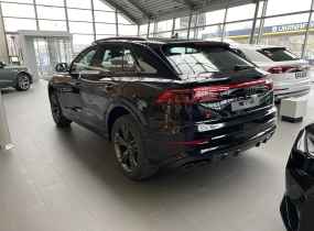Audi SQ8 2025