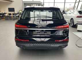 Audi Q7 2025
