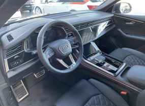 Audi Q8 2025