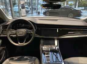 Audi Q8 2025
