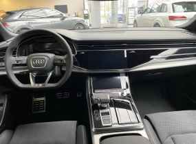 Audi SQ8 2025