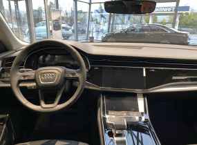 Audi Q8 2025