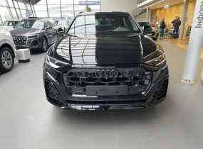 Audi SQ8 2025