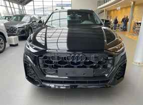 Audi SQ8 2025
