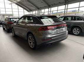 Audi Q8 2025