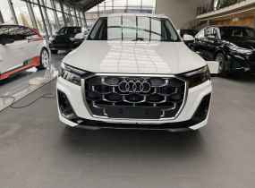 Audi Q7 2025