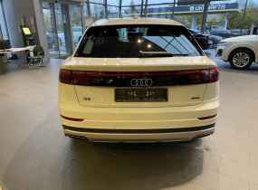 Audi Q8 2025