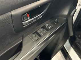 Suzuki S-cross 1.4T 2WD M/T GL