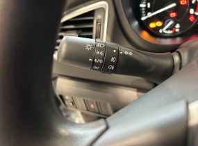 Suzuki S-cross 1.4T 2WD M/T GL