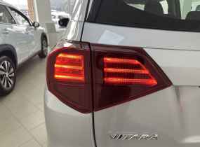 SUZUKI Vitara 1.4L 2WD GL АТ