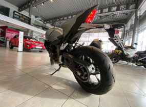 Honda CB1000S Hornet