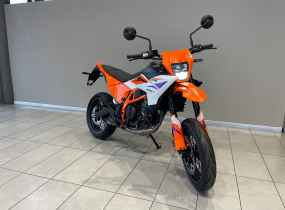 KTM 390 SMC R 2025