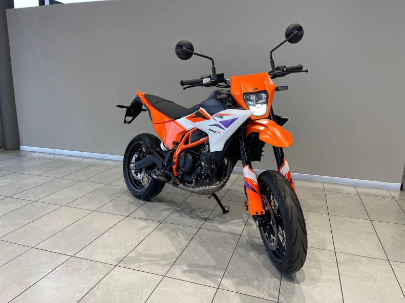 KTM 390 SMC R 2025