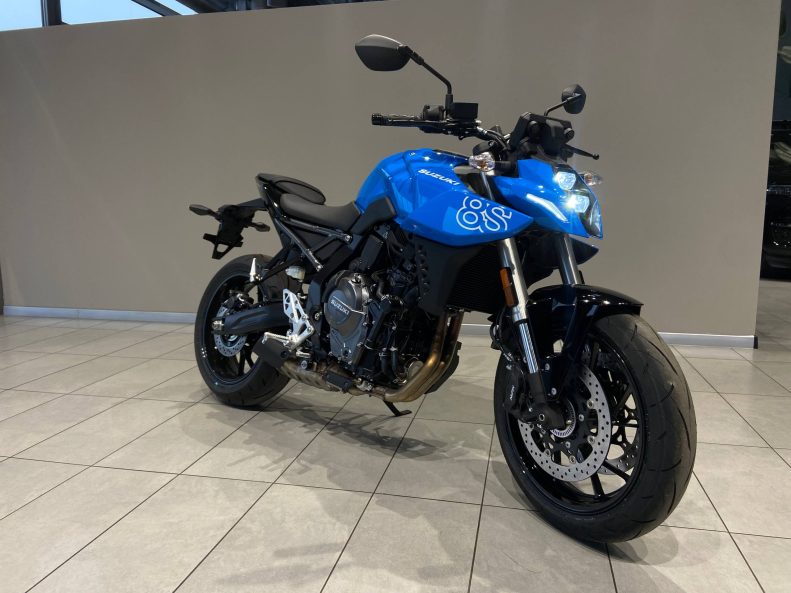 Suzuki GSX-8S