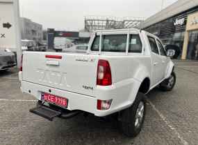TATA Xenon X2