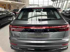 Audi Q8 2025