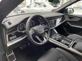 Audi Q8 2025