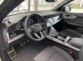 Audi Q8 2025