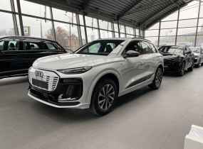 Audi Q6 e-tron 2025