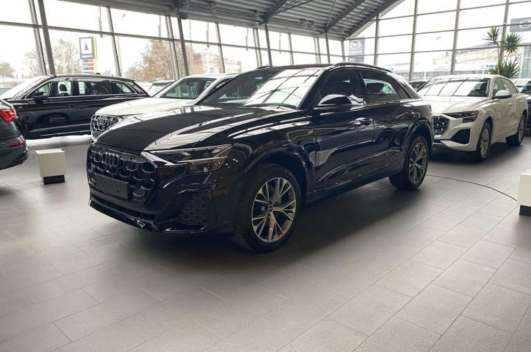Audi Q8 2025