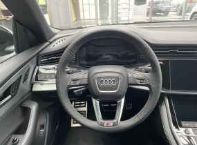 Audi Q8 2025