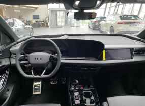 Audi Q8 2025