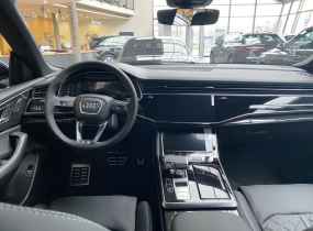 Audi Q8 2025