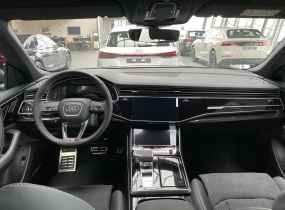 Audi Q8 2025