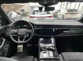 Audi Q8 2025