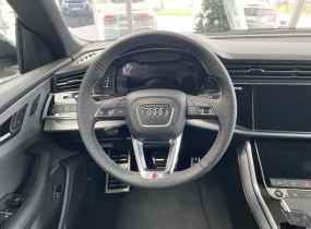 Audi Q8 2025