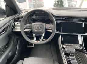 Audi Q8 2025