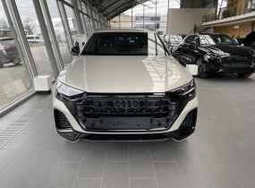 Audi Q8 2025